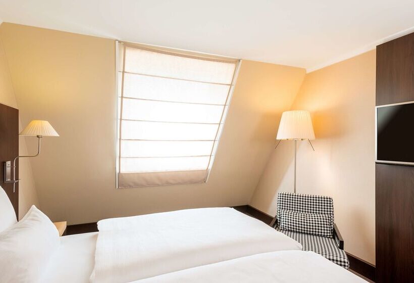 Fotos del hotel Nh Berlin Kurfürstendamm:  3