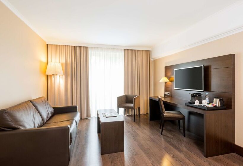 Fotos del hotel Nh Berlin Kurfürstendamm:  62