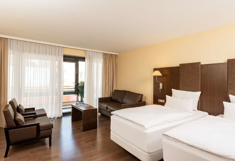 Fotos del hotel Nh Berlin Kurfürstendamm: 1 Fotos del hotel Nh Berlin Kurfürstendamm: 1