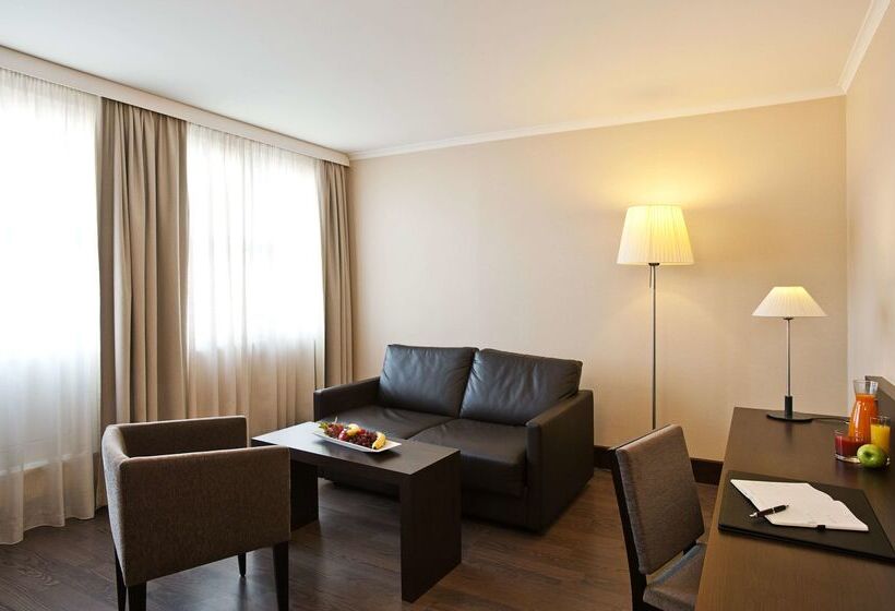 Fotos del hotel Nh Berlin Kurfürstendamm:  32