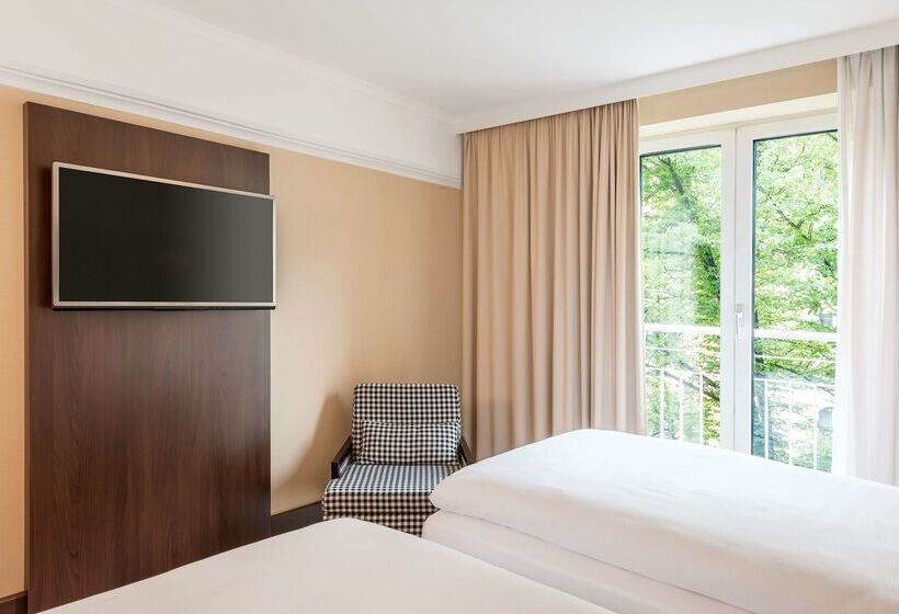Fotos del hotel Nh Berlin Kurfürstendamm:  2