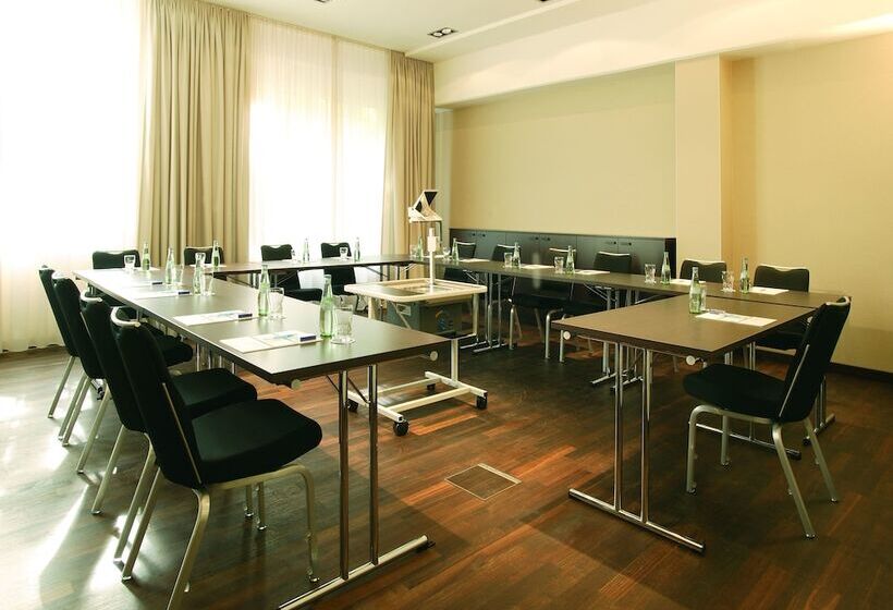 Fotos del hotel Nh Berlin Kurfürstendamm:  53