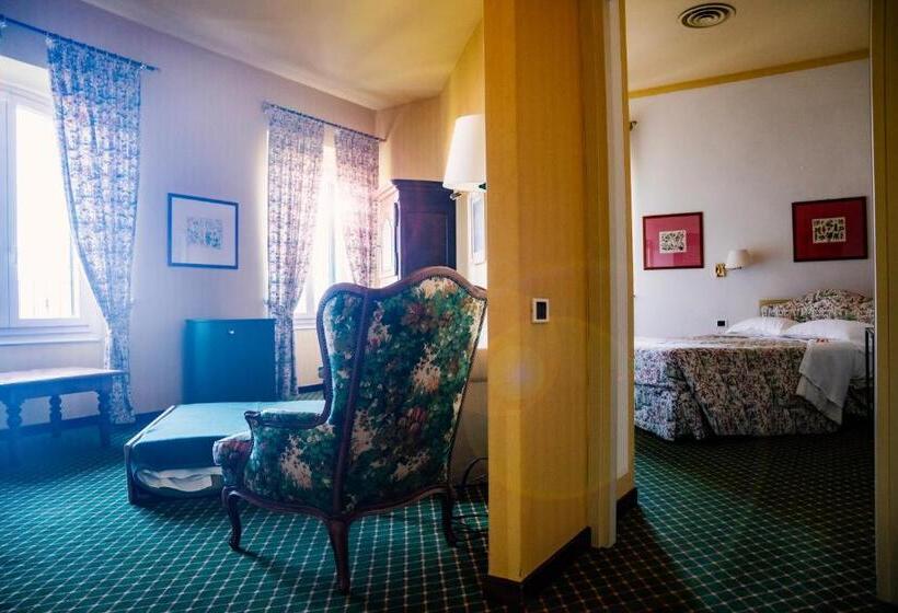 Отель Relais Villa Pomela