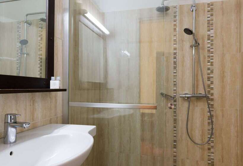 酒店 The Originals City, Hôtel Paris Sud, Orly Draveil