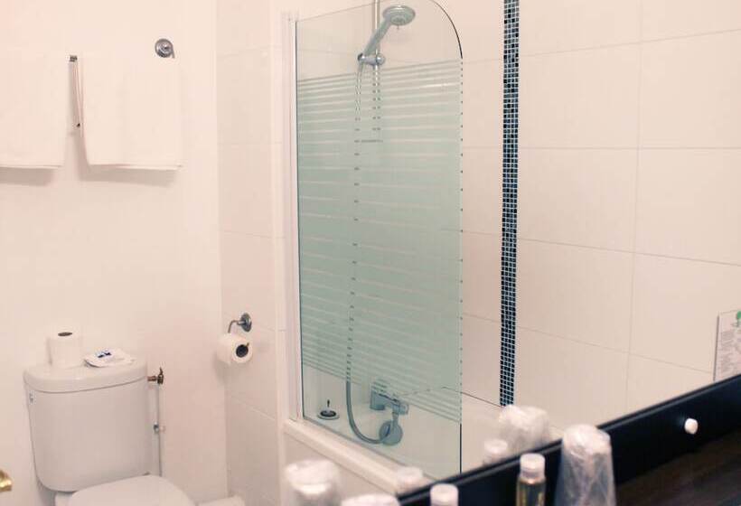 酒店 The Originals City, Hôtel Paris Sud, Orly Draveil