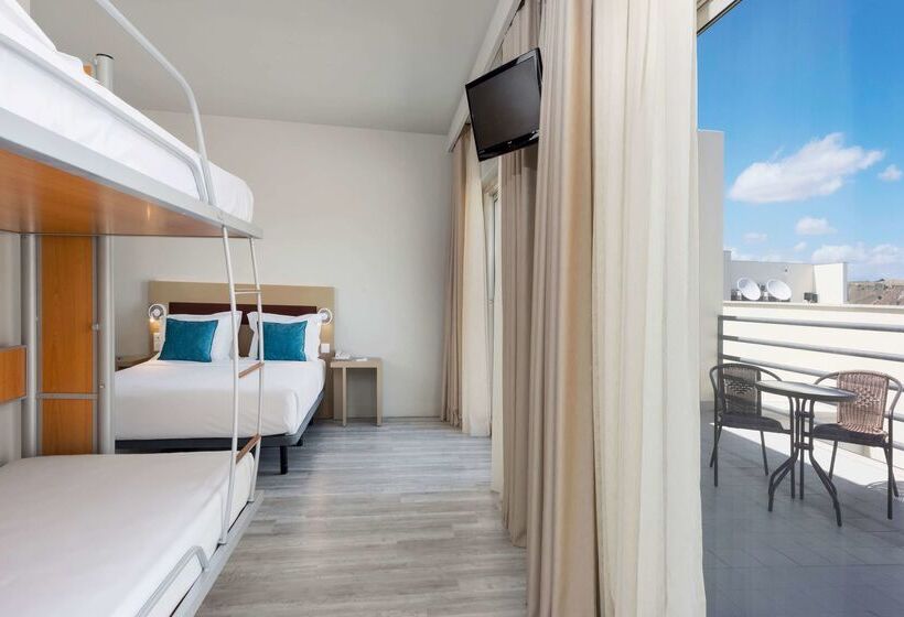 هتل Tryp by Wyndham Lisboa Caparica Mar