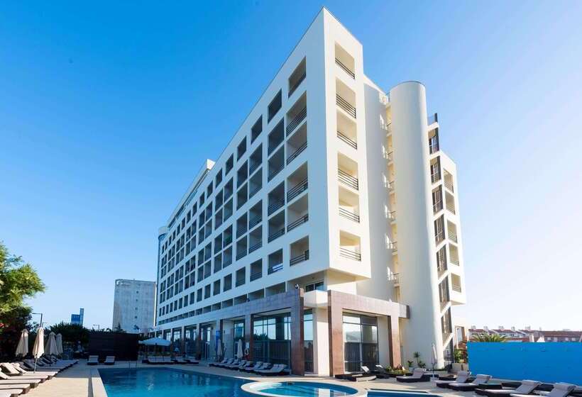 هتل Tryp by Wyndham Lisboa Caparica Mar