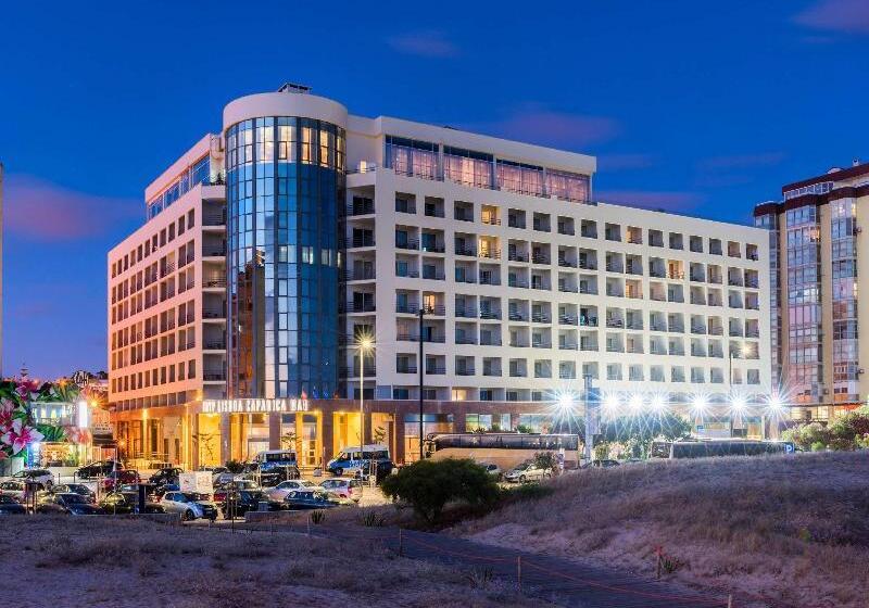هتل Tryp by Wyndham Lisboa Caparica Mar