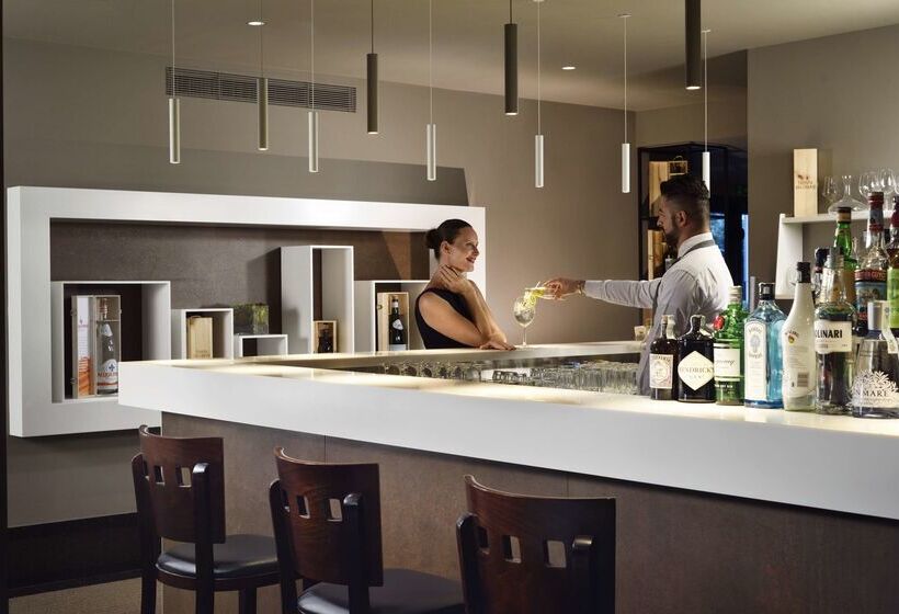 Fotos del hotel Unas Century Milano:  34