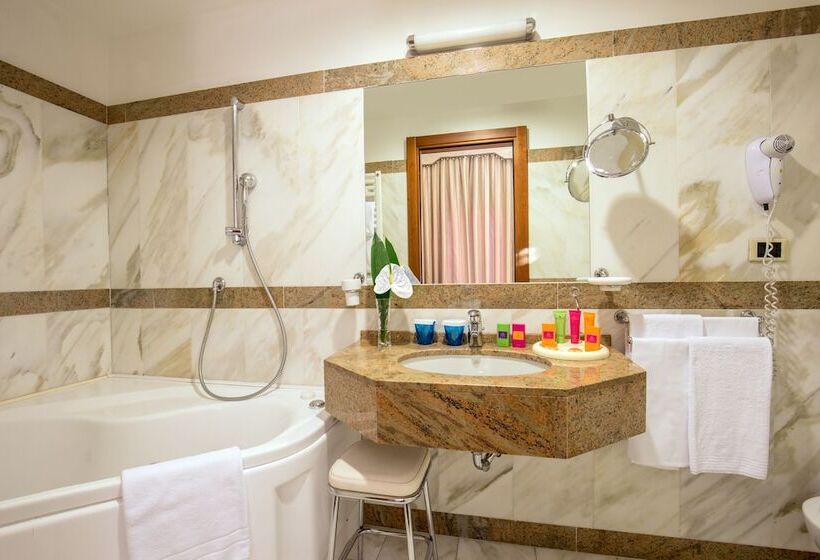 Fotos del hotel Unaway  Empire Roma:  13