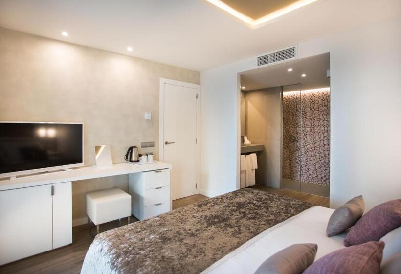 Insotel Tarida Beach Resort & Spa
