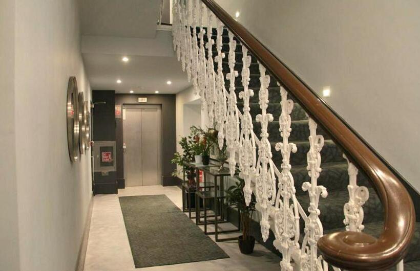 K Hotel Kensington