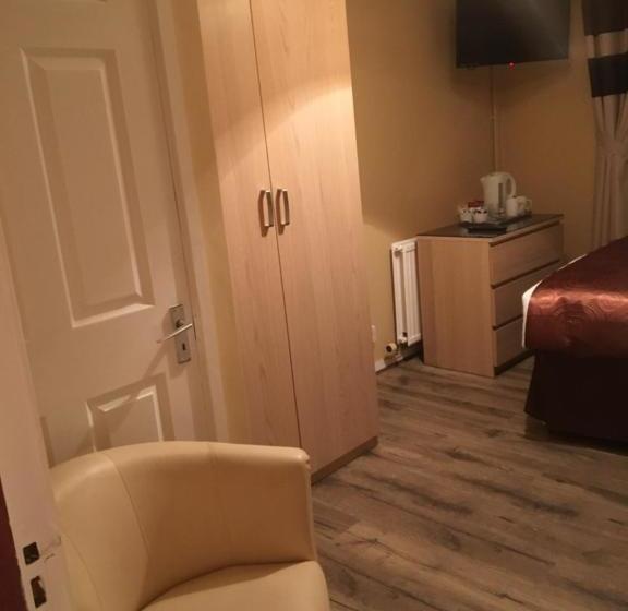 Hotel The Ynyscedwyn Arms
