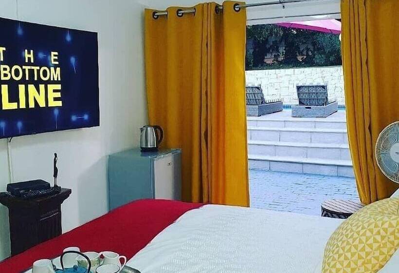 펜션 Ouklip Place Hotels