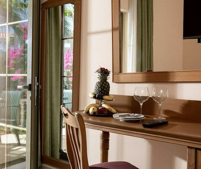 استراحتگاه Anadolu Hotels Didim Club