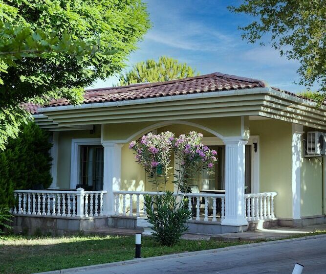 استراحتگاه Anadolu Hotels Didim Club