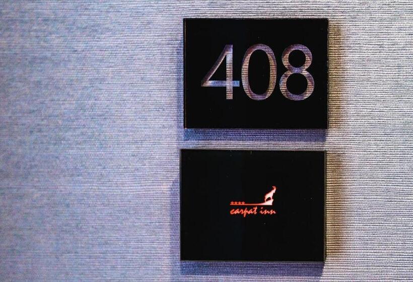 استراحتگاه Carpat Inn