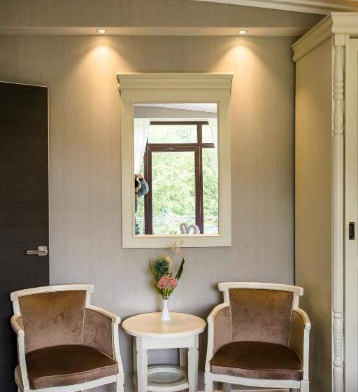استراحتگاه Carpat Inn