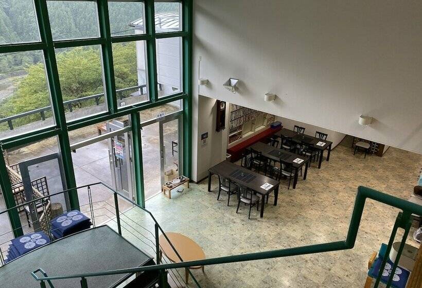 Riverside Hostel B&b – Hostel