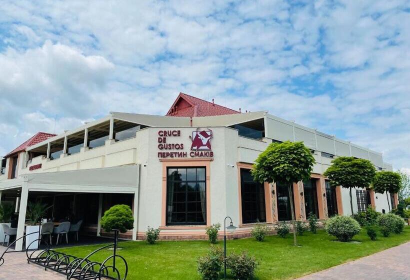 فندق Cruce De Gustos