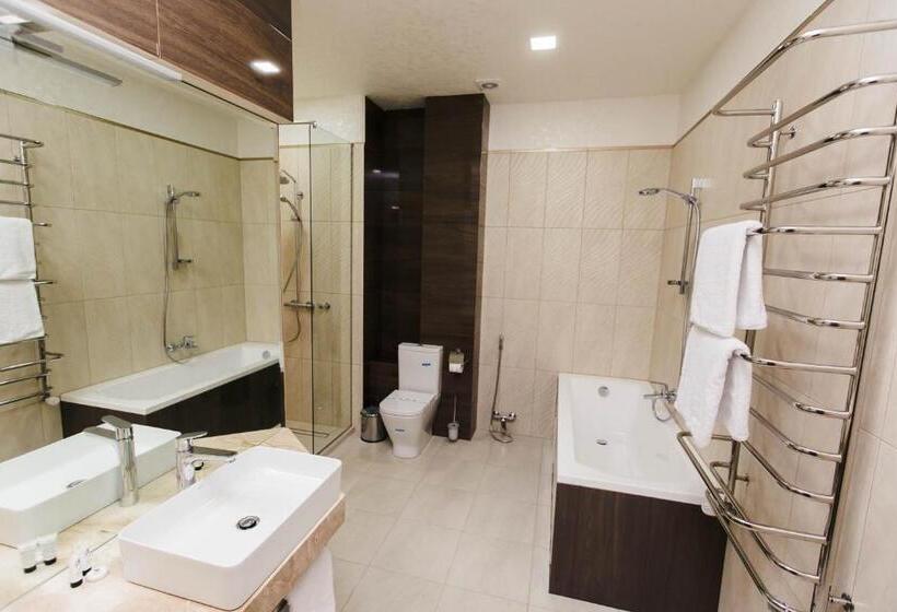 فندق Cruce De Gustos