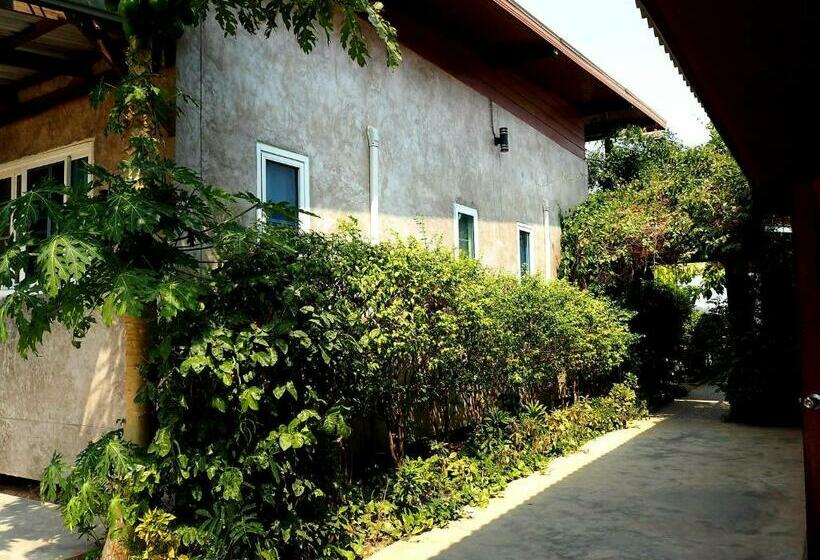 Nawiengkae Riverview Resort