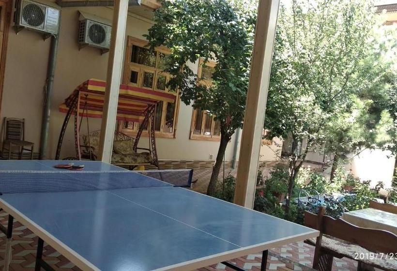بنسيون Faride Guest House