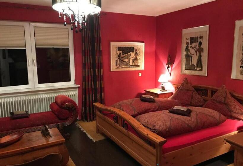 Waldhotel Auerhahn Hochkopfhaus