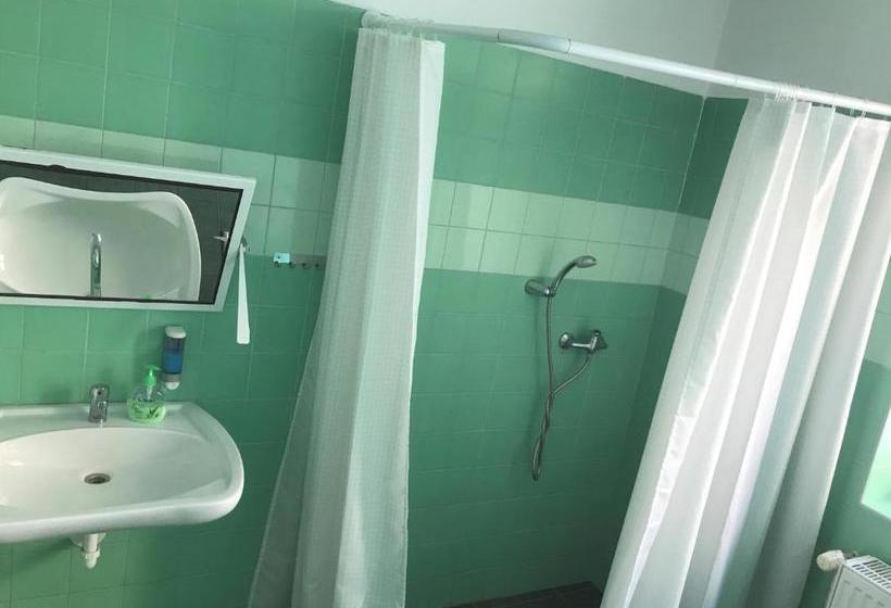 Hostel Bernarda Bolzana