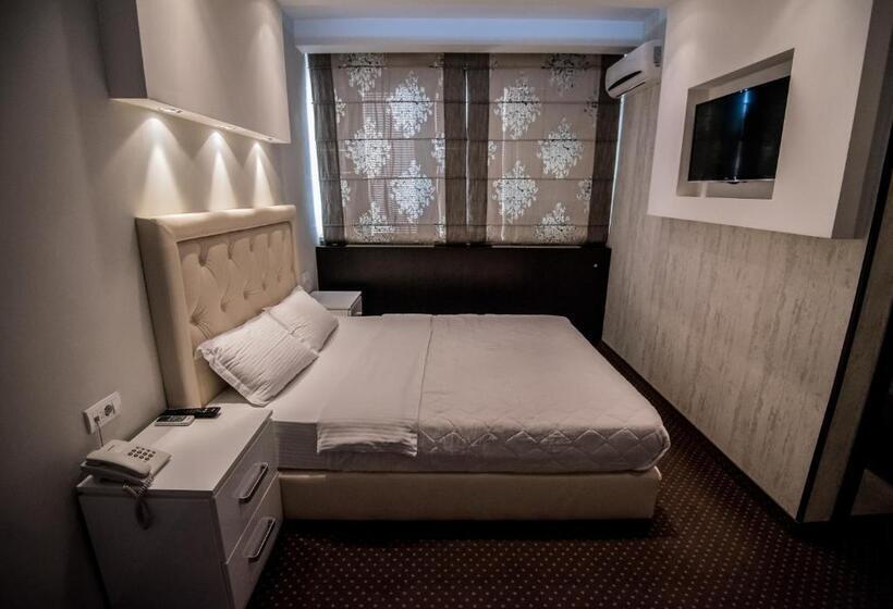 هاستل Centrum Sobe Rooms čačak