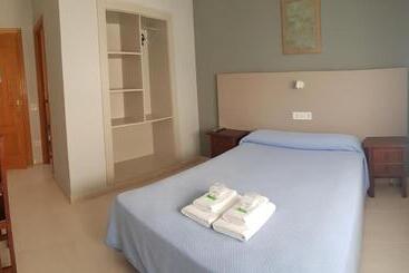 پانسیون Hostal Soto