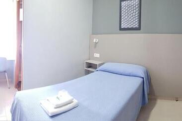 پانسیون Hostal Soto