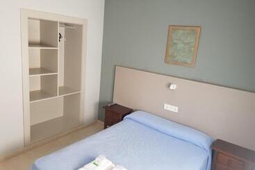 پانسیون Hostal Soto