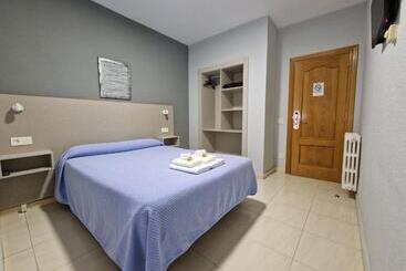 پانسیون Hostal Soto