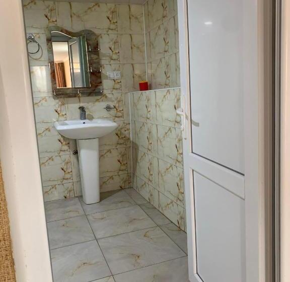 پانسیون Tsivi Tba