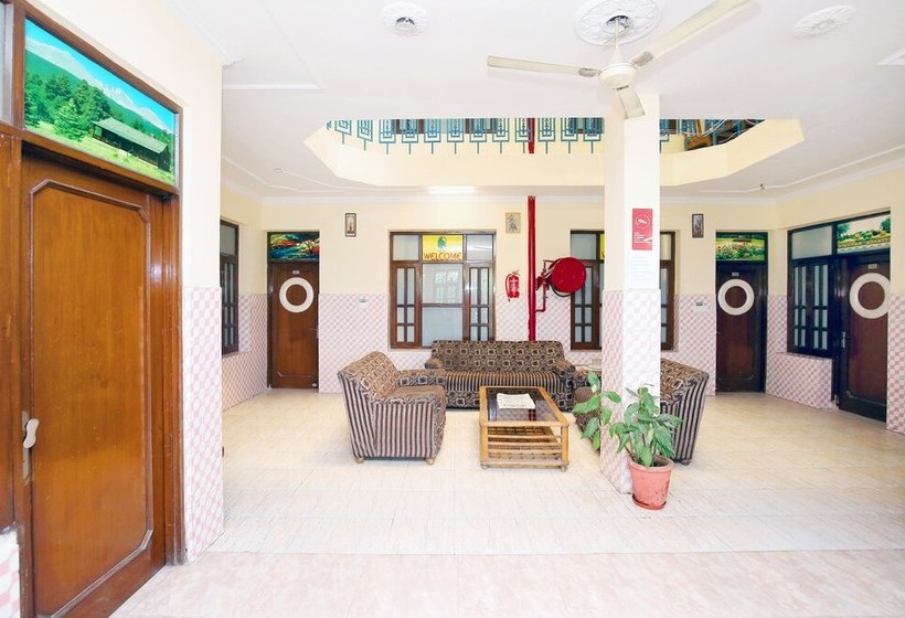 酒店 Surya Palace By Oyo Rooms