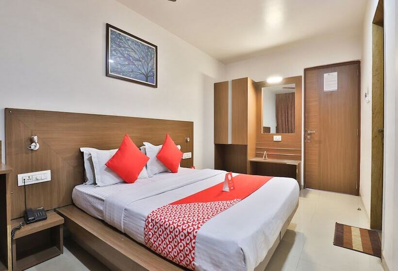 فندق Oyo 13562 G K Convention Hall