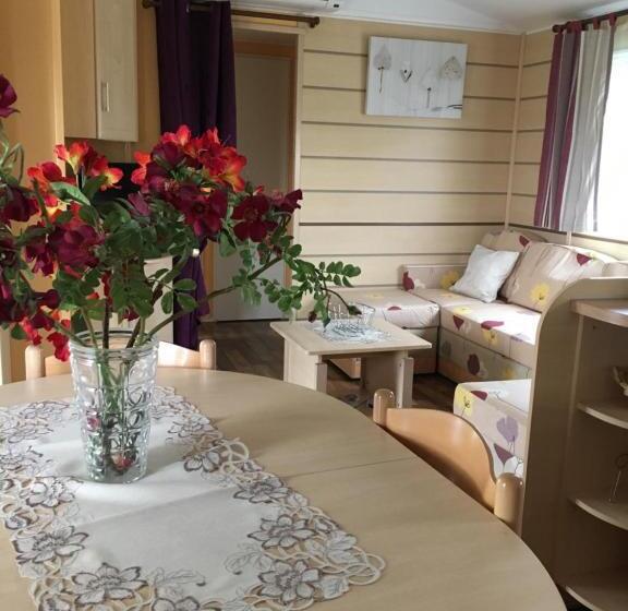 住宿加早餐  Lo Soulenquo à Fonteilles Sur Le Gr 65