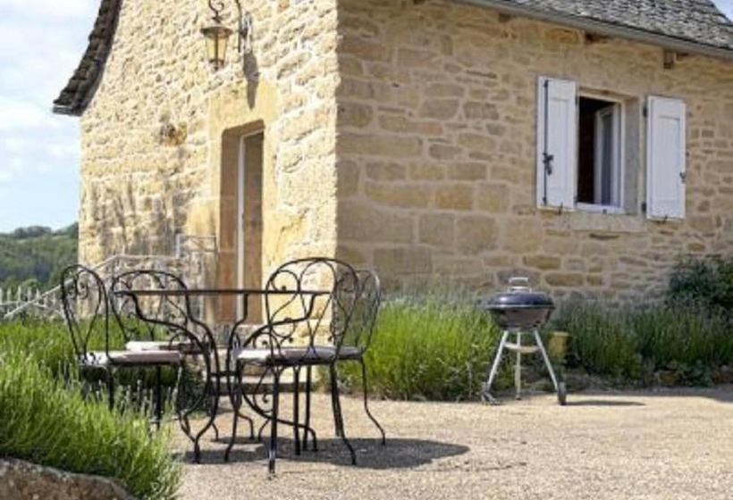 بنسيون La Source Gilhodes