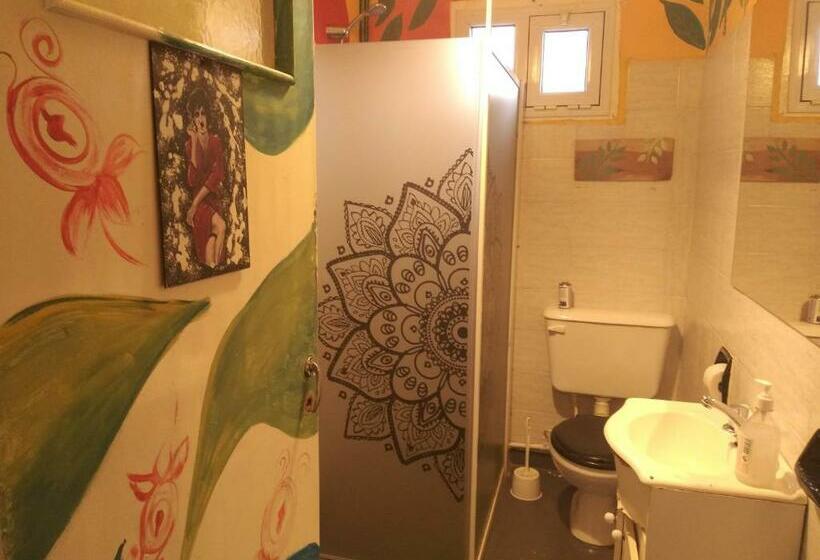 پانسیون Hostel La Casita Naranja