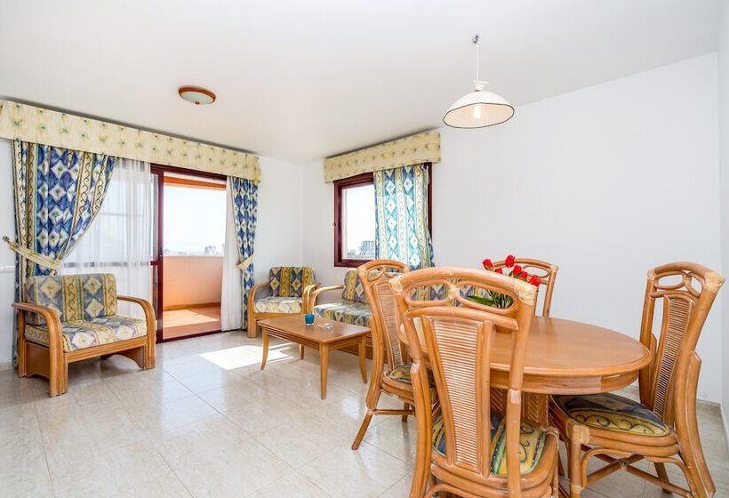 Apartamentos Coral Beach