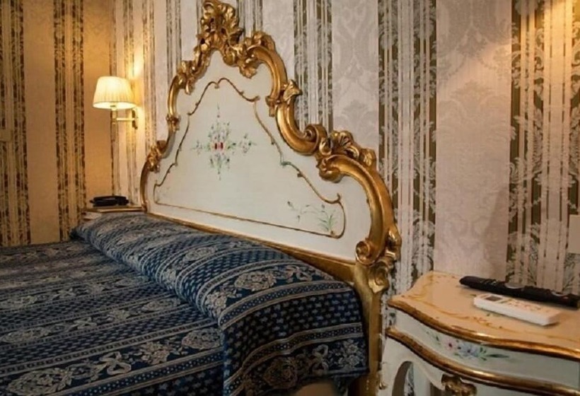 Fotos del hotel Graspo De Ua:  28