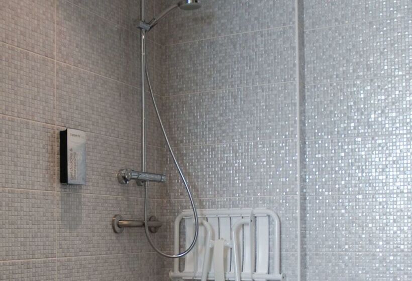 酒店 Campanile Creil Villers Saint Paul