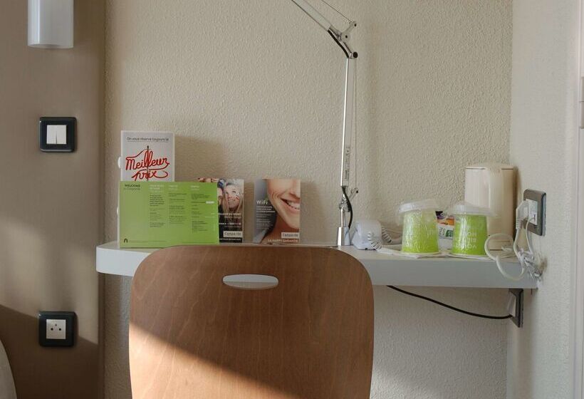 酒店 Campanile Creil Villers Saint Paul