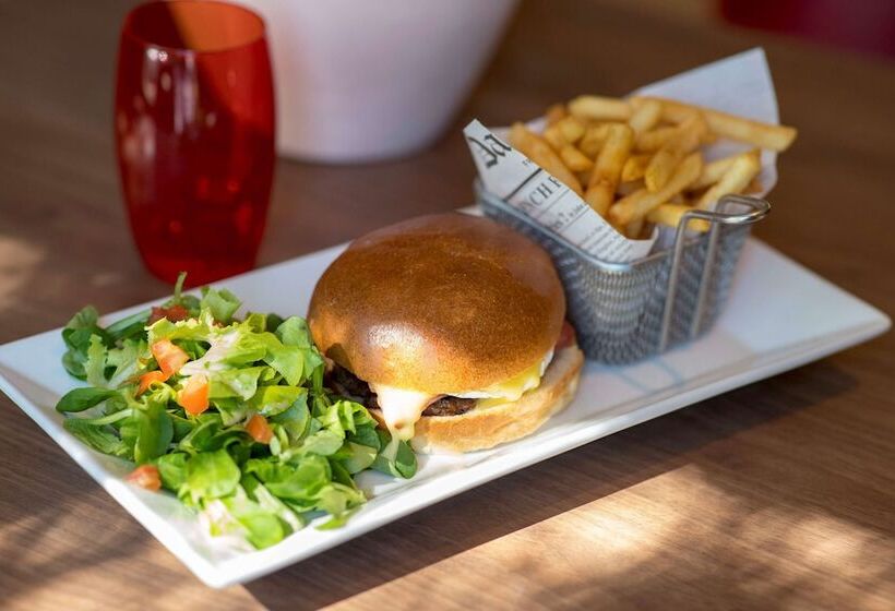 Hotel Campanile Tours Sud Chambraylestours