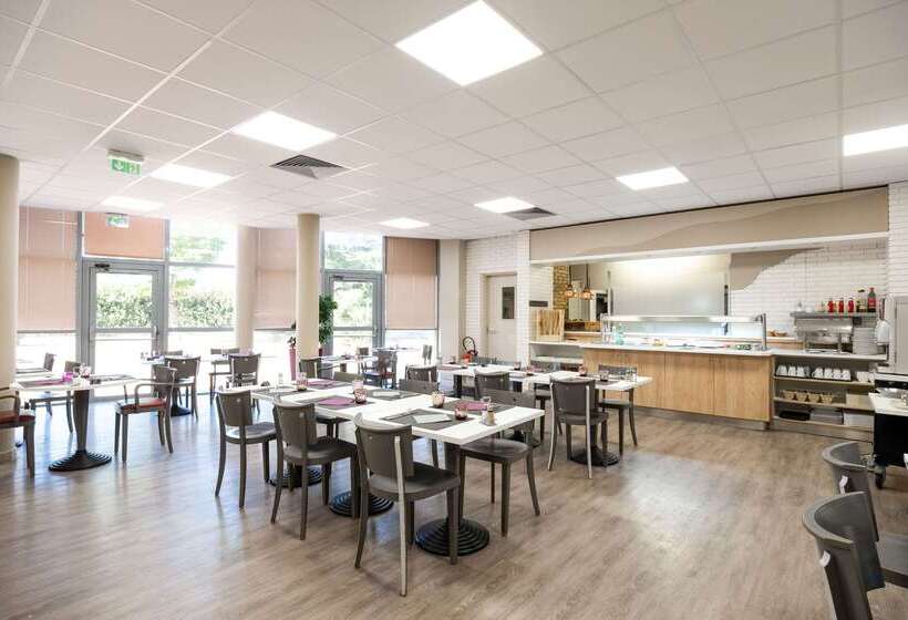 Fotos del hotel Comfort  Aeroport Lyon St Exupery:  17