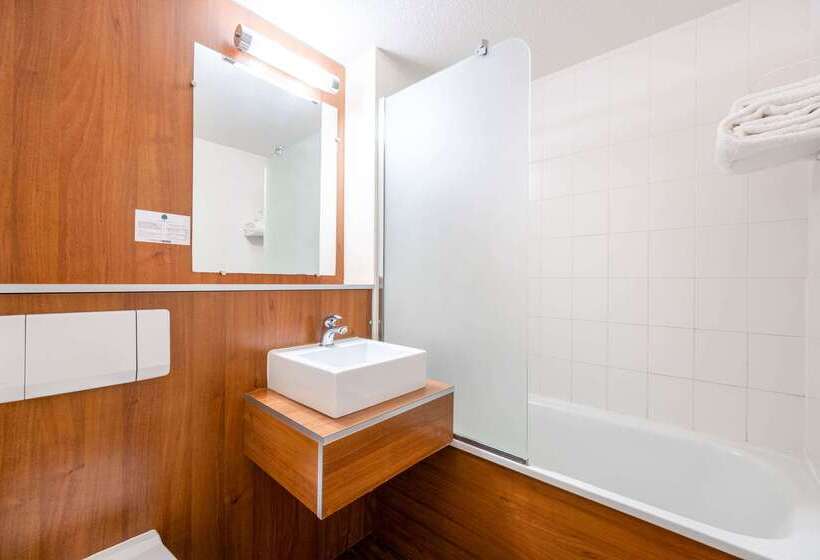 Fotos del hotel Comfort  Aeroport Lyon St Exupery:  15