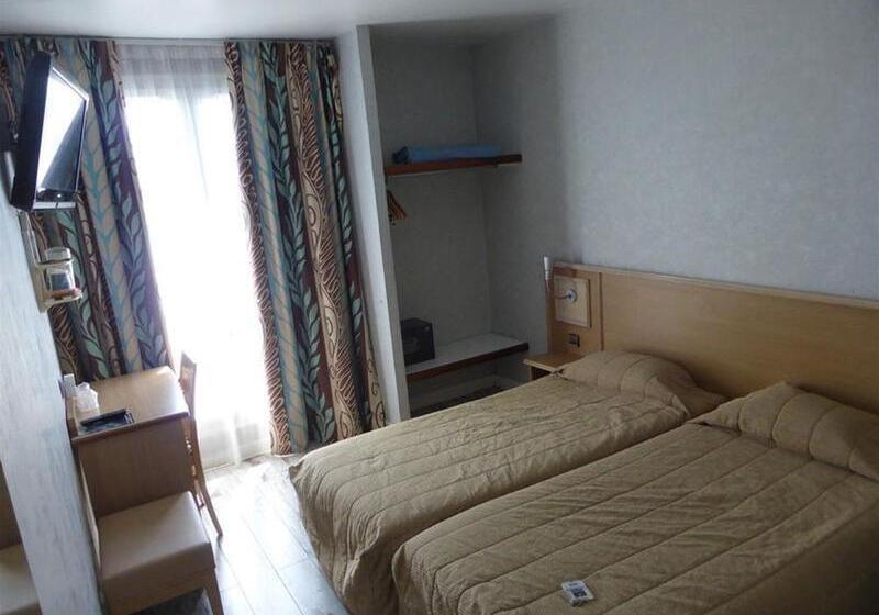 Fotos del hotel De Paris Saint Georges:  3