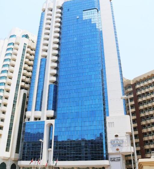 هتل Grand Continental