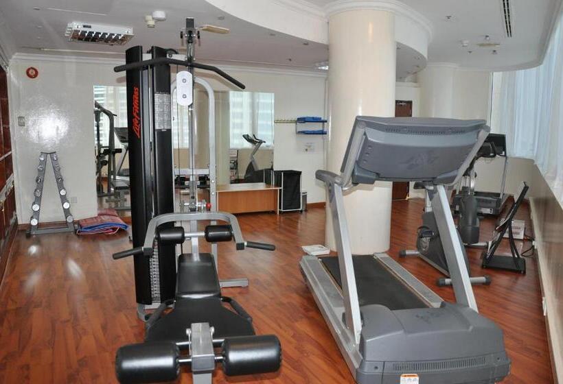 هتل Grand Continental